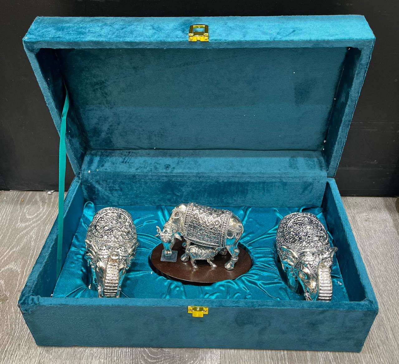 Silver Gajraj & Kamadhenu