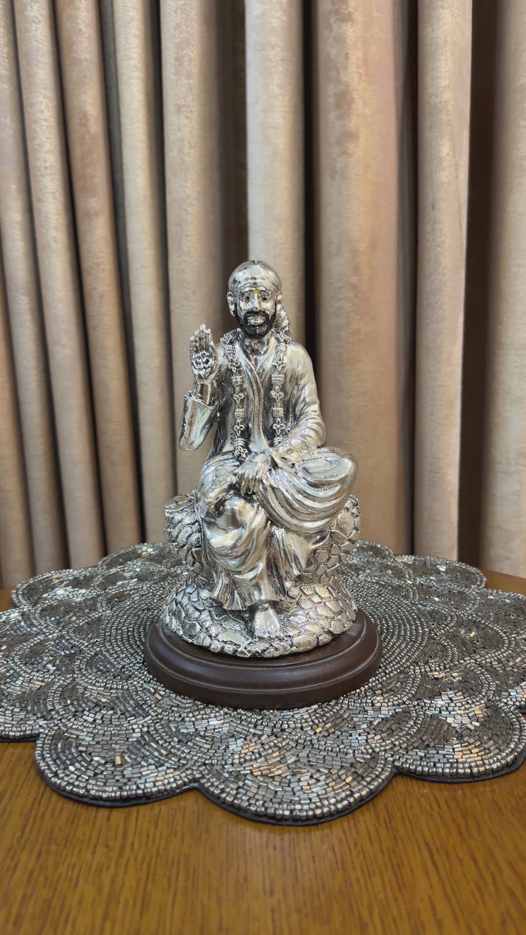 Sai Baba Idol